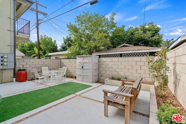 3502 La Clede Avenue, Los Angeles, CA 90039