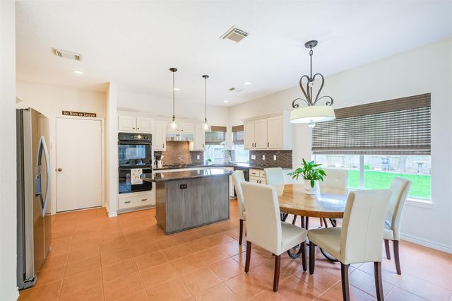 2811 Winter Lakes, Missouri City, TX 77459