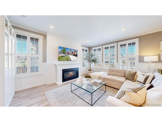 17928 Galapagos St, Broomfield, CO 80023