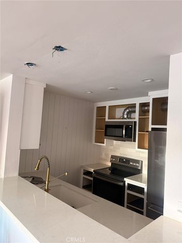 8740 Tuscany 211, Playa Del Rey, CA 90293