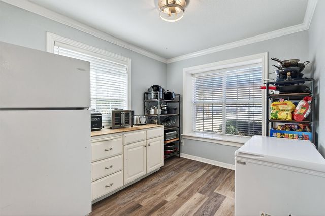 207 Gayle Circle, Bells, TX 75414