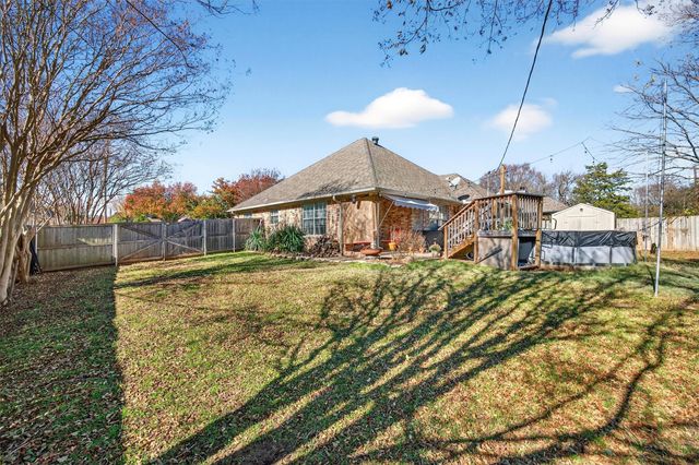 207 Gayle Circle, Bells, TX 75414