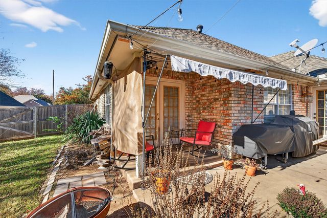 207 Gayle Circle, Bells, TX 75414