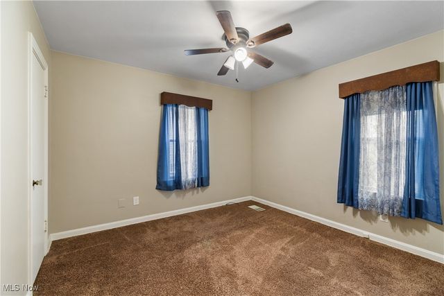 843 Sheffield Avenue NE, Massillon, OH 44646