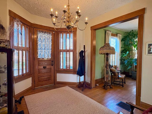 811 S 9th Street, Lafayette, IN 47905