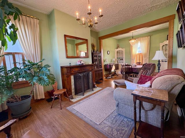 811 S 9th Street, Lafayette, IN 47905