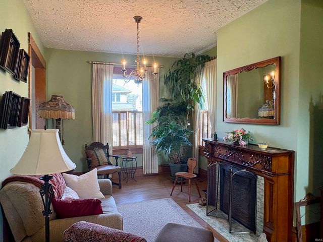 811 S 9th Street, Lafayette, IN 47905