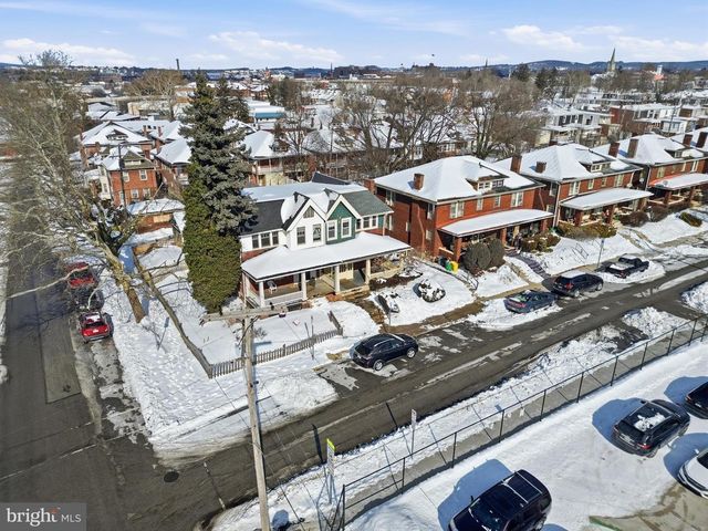 295 KURTZ AVE, York, PA 17401