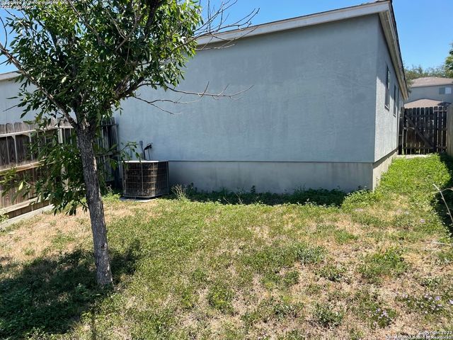 4417 TERRA SUMMIT RD, San Antonio, TX 78233