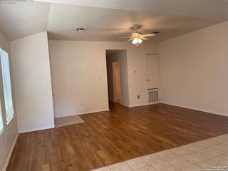 4417 TERRA SUMMIT RD, San Antonio, TX 78233