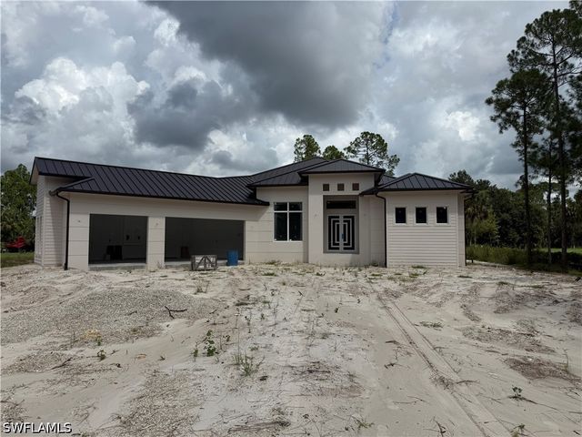 1319 22nd AVE NE, Naples, FL 34120