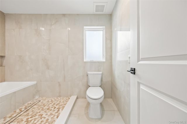 105 N Cole Avenue 202, Spring Valley, NY 10977