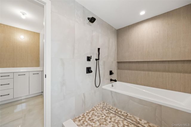 105 N Cole Avenue 202, Spring Valley, NY 10977