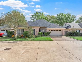 6005 Eric Lane, Shreveport, LA 71105