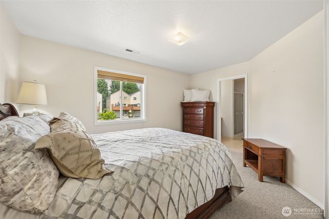 8436 14th Avenue SE, Olympia, WA 98513
