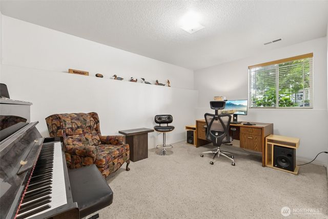 8436 14th Avenue SE, Olympia, WA 98513