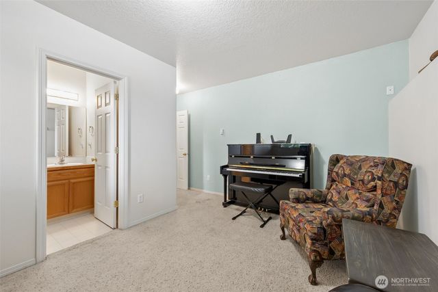 8436 14th Avenue SE, Olympia, WA 98513