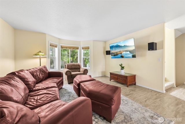 8436 14th Avenue SE, Olympia, WA 98513