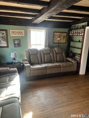 61 Sandy Hill Road, Middlebury, CT 06762