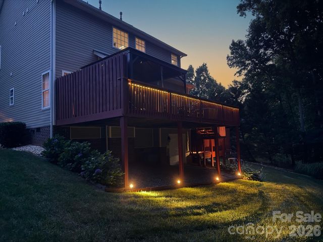 637 Falls Creek Court, Fort Mill, SC 29715