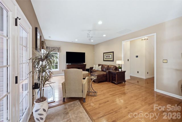 637 Falls Creek Court, Fort Mill, SC 29715