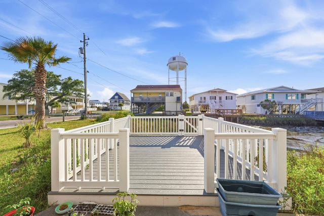 3203 Duffy St., North Myrtle Beach, SC 29582