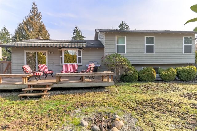 31233 47th Place SW, Federal Way, WA 98023