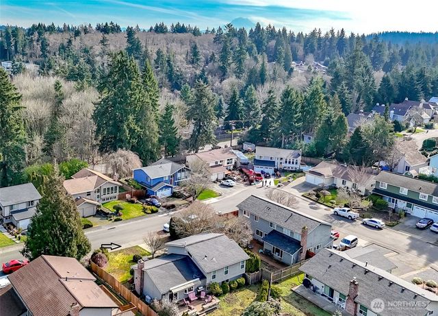 31233 47th Place SW, Federal Way, WA 98023