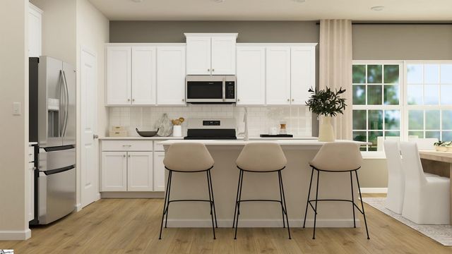 201 Mccormick Place, Travelers Rest, SC 29690