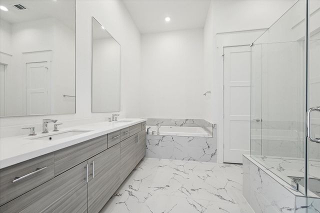 3407 Robin Rose Lane, Houston, TX 77080