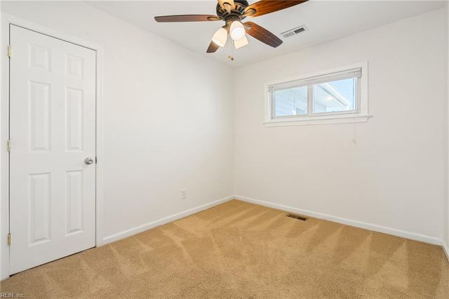 1324 River Oaks DR, Norfolk, VA 23502