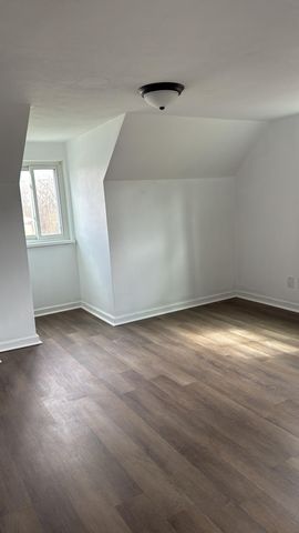 6937 N Main Street 6937 N Main Street, Dayton, OH 45415