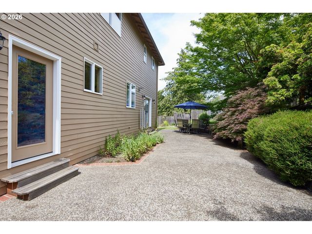 22874 Sw MARTIN Ct, Sherwood, OR 97140