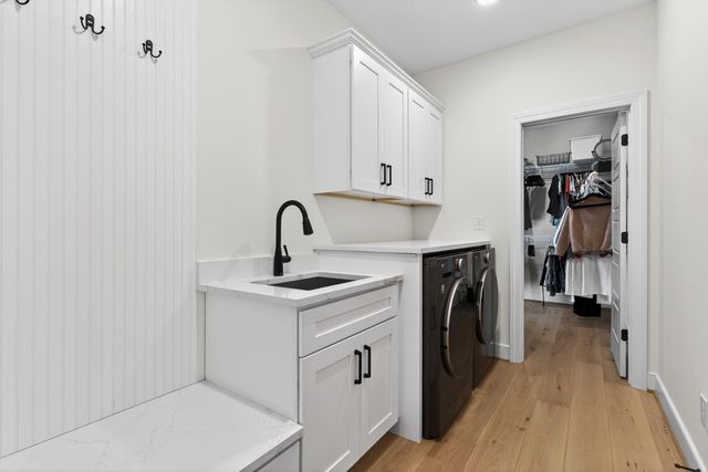 1170 Twilight Shadow Drive, Lexington, KY 40509