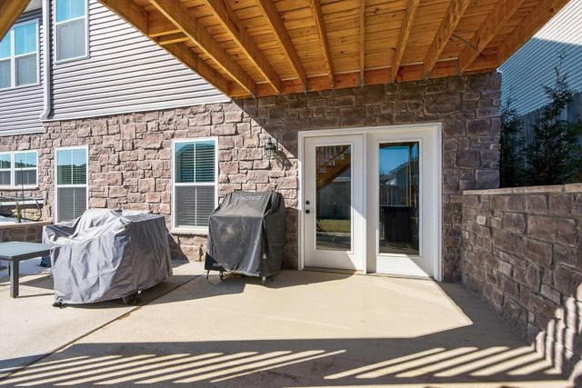 1170 Twilight Shadow Drive, Lexington, KY 40509