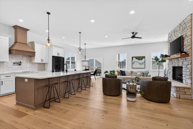 1170 Twilight Shadow Drive, Lexington, KY 40509