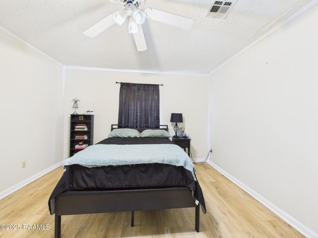 113 Kingswood Drive, Lafayette, LA 70501