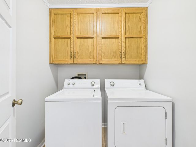 113 Kingswood Drive, Lafayette, LA 70501