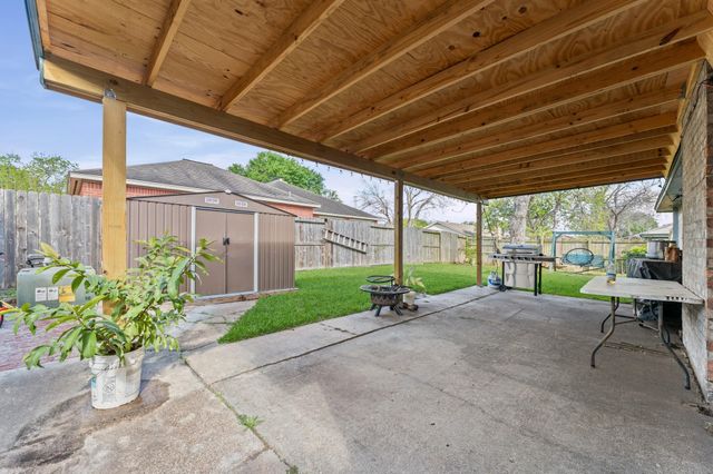 1315 Holbech Lane, Channelview, TX 77530