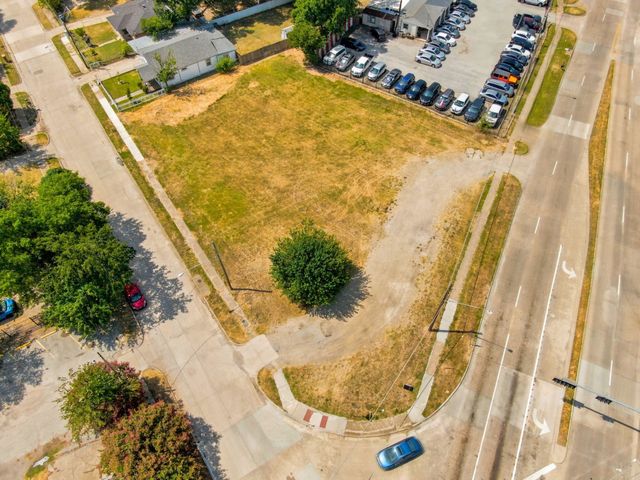 5208 Bernal Drive, Dallas, TX 75212
