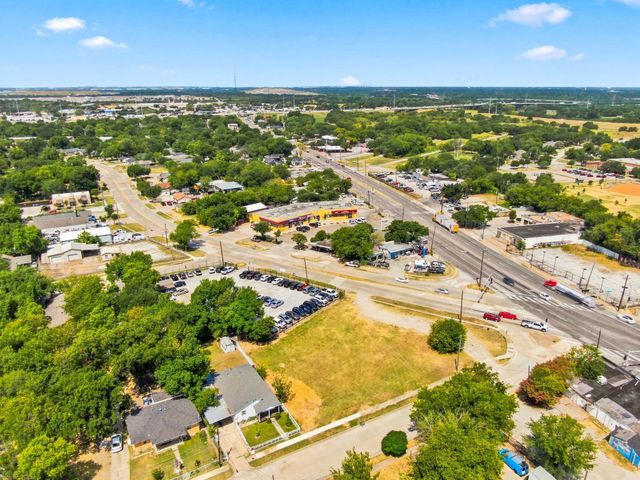 5208 Bernal Drive, Dallas, TX 75212