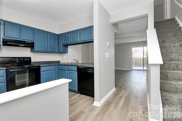 650 Lex Drive, Charlotte, NC 28262