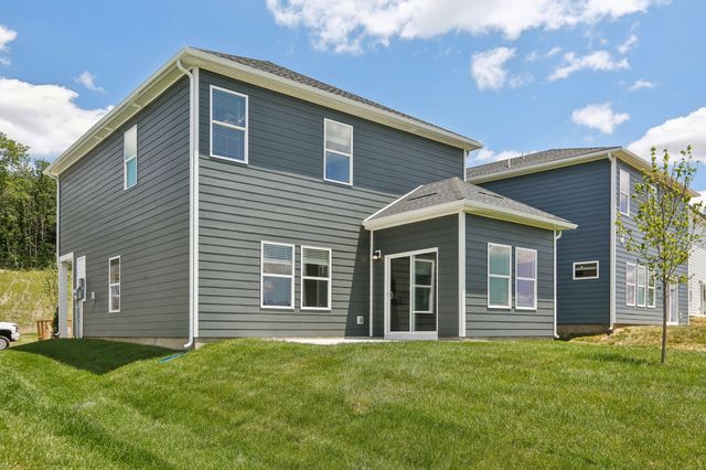 1758 Flora Grv, Hermitage, TN 37076