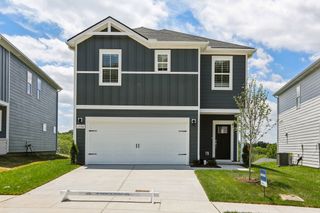 1758 Flora Grv, Hermitage, TN 37076