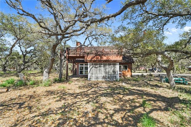 541 Jacoby, Aransas Pass, TX 78336