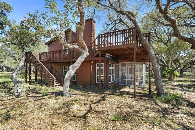 541 Jacoby, Aransas Pass, TX 78336