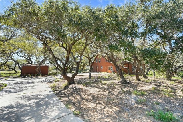 541 Jacoby, Aransas Pass, TX 78336