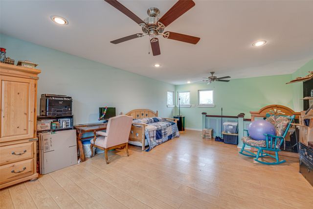 1002 S Main Street, Farmersville, TX 75442