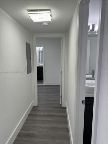 800 Parkview Dr 502, Hallandale Beach, FL 33009