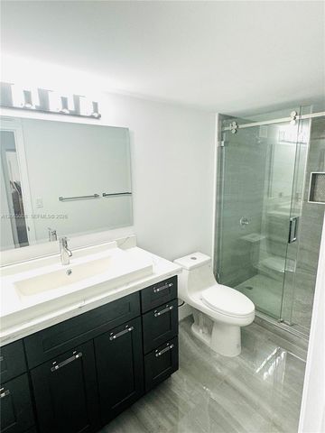 800 Parkview Dr 502, Hallandale Beach, FL 33009